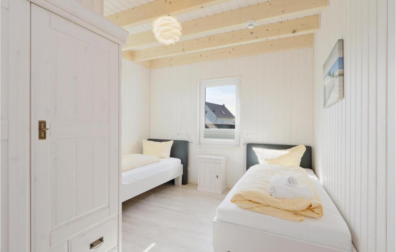 Stunning Home In Ostseeresort Olpenitz With Sauna מראה חיצוני תמונה